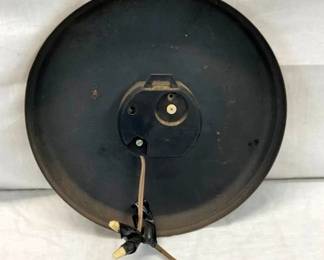 BACKVIEW HAVE A PEPSI CLOCK