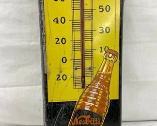 CLOSEUP VIEW W/BOTTLE