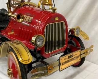 ENGINE #8 VOLUNTTER TRUCK