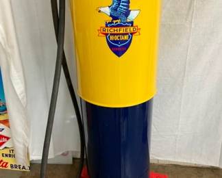 CLOSEUP BASE RICHFIELD