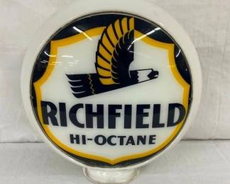 RICHFIELD GAS PUMP GLOBE