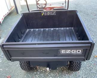 CLOSEUP DUMP UTILITY BED