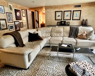 LEATHER SECTIONAL SOFA