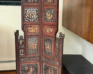 CHINESE SCREEN