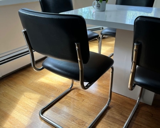 SET OF VINTAGE CESCA CHAIRS