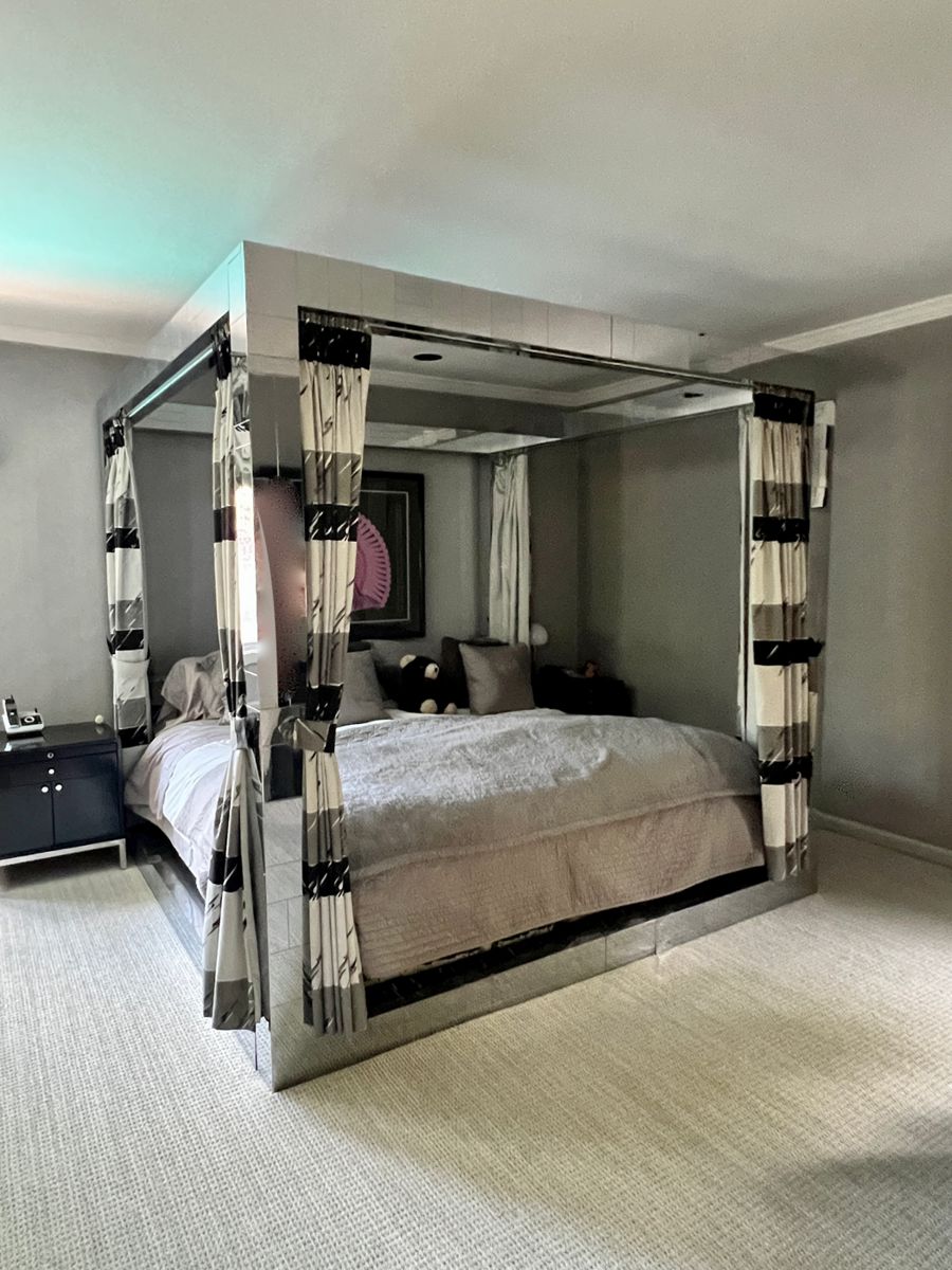 1970 PAUL EVANS "CITYSCAPE" MIRRORED CANOPY BED FOR DIRECTIONAL