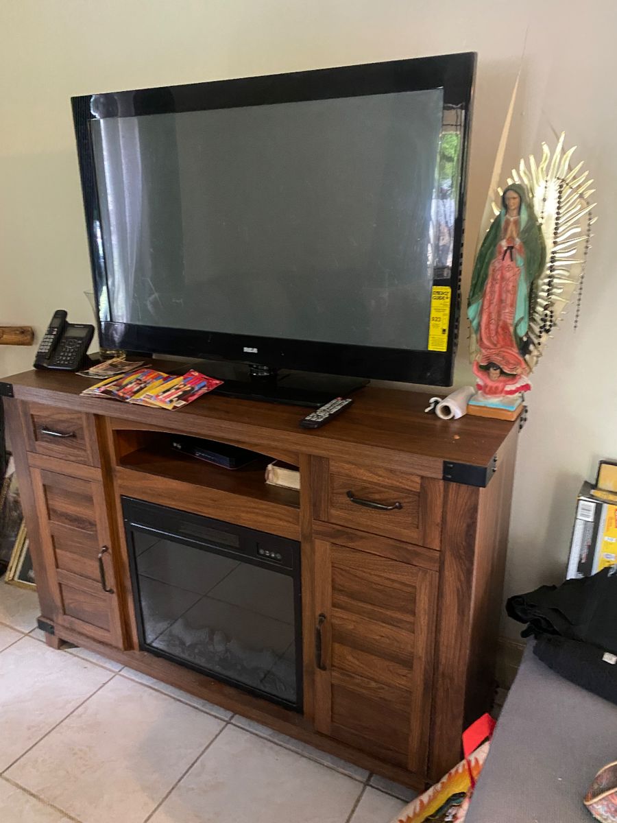 Estate Sale Boyle Heights in Los Angeles, CA starts on 9/10/2023