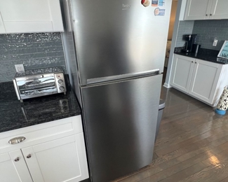 Fridge $250
27”w X 24”d X 67”h