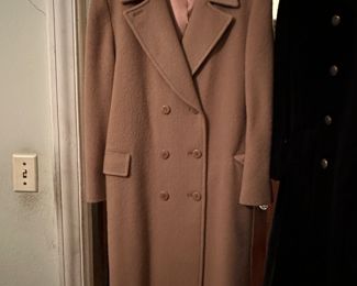 100% Wool Pendleton Longcoat , in wonderful shape