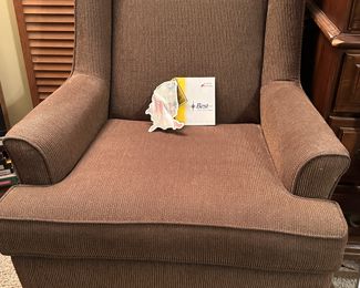 Super Comfortable, clean PAIR of these arm chairs! Made in Indiana, USA 