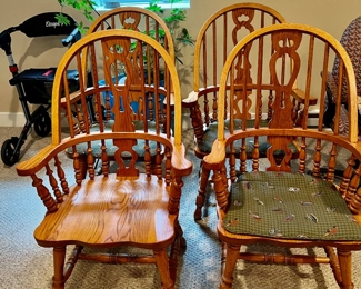 SET OF 4 WINDSOR ARM CHAIRS