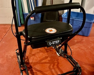 U-STEP WALKER FOR INDIVIDUALS WITH PARKINSONS 