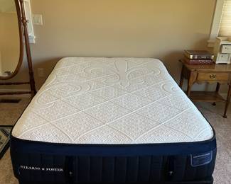 Full-size Stearns and foster mattress