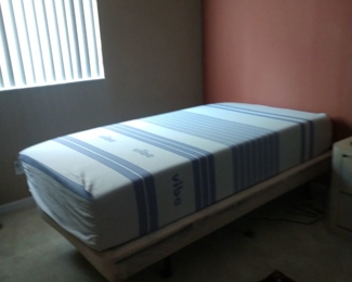 2 Massage  adjustable beds 