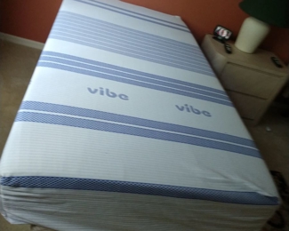 (2 ) Massage adjustable bed