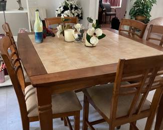 6 chairs High top table   (like new)
