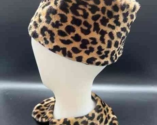 Womens Union Leopard Hat and Collar