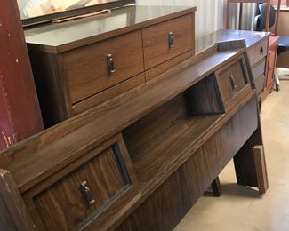 Full bed, dresser, chest of drawers and mirror