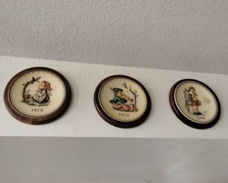 Hummel year plates