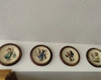 Hummel year plates