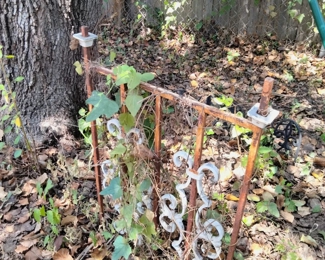 Metal trellis