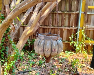 Hanging planter
