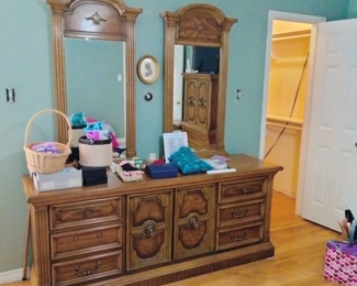 Solid wood dresser
