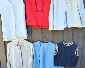 VINTAGE LADIES CLOTHING 