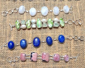 JEWELRY LOT  BRACELETS LOT