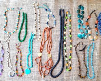 JEWELRY LOT 