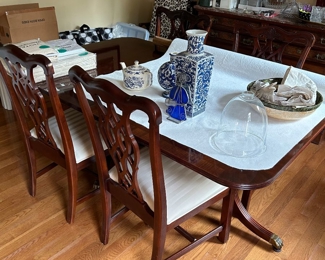 Dining table 