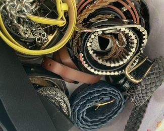 so many cool belts
