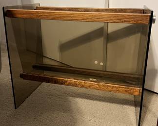 Vintage 1970's Braeside Studios Chicago Magazine Rack