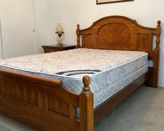 Bed Frame Full, Vintage Cochrane Nightstand , Accent Lamps pr