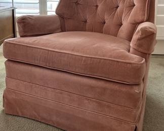 Vintage Drexel Swivel Mauve Tufted Chair