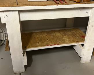 Workbench w Vise