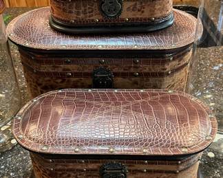 Set/3 Decorative Trunks by La-Z-Boy
