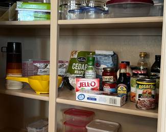 Tupperware, Gladware, Ziploc, Food