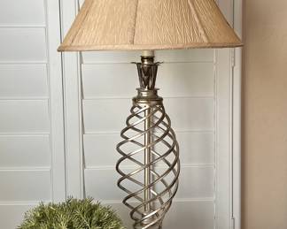 Table Lamp pr, Faux Plant