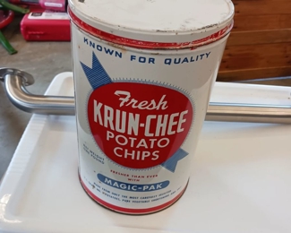 Vintage krun- chee potato chip tin