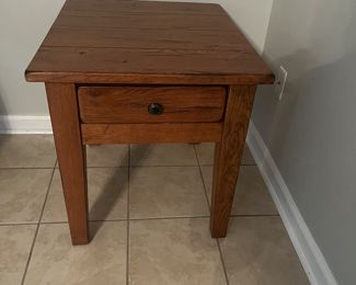End table