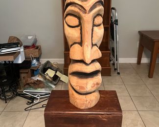 Large totem 