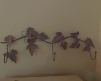 leaf wall hanger