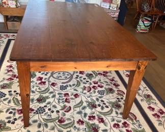 Hoskins Creek Table Company 