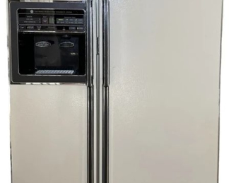 GE Side by Side Refrigerator