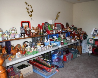 Holiday Room (Behind Garage) Overview