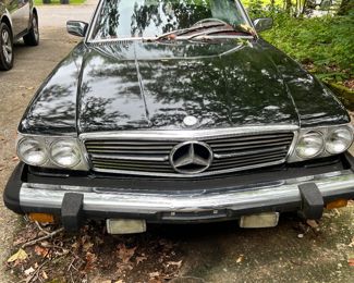 1979 Black Mercedes 450 SL-CLASS
142,000 miles. sunroof
3,000.00
Rebuilt title body in excellent condition.
Pre sales on cars.