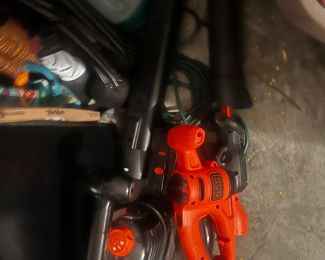 Hedge trimmer and leaf blower
