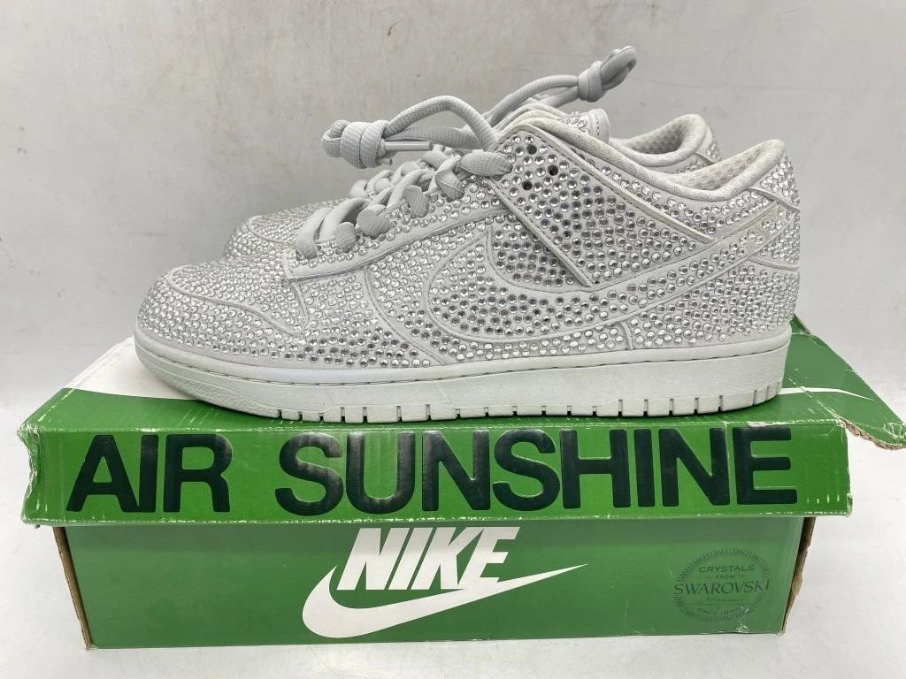 mens nike cactus plant flea market swarovski