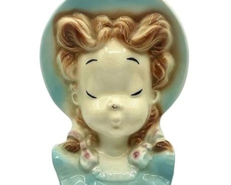 Lot 027
Vintage Royal Copley Ceramic Blue Bonnet Girl Wall Pocket Vase